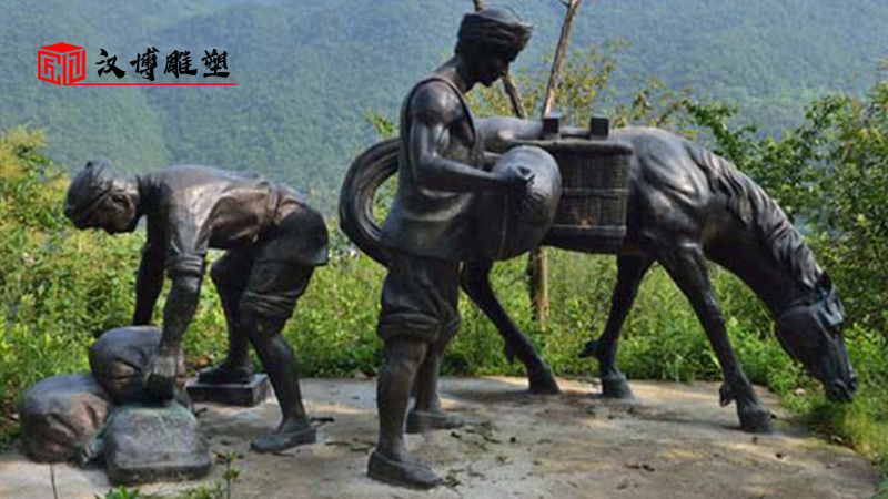 茶馬古道主題雕塑再續(xù)千年的盛世繁景弘揚(yáng)馬幫背夫精神