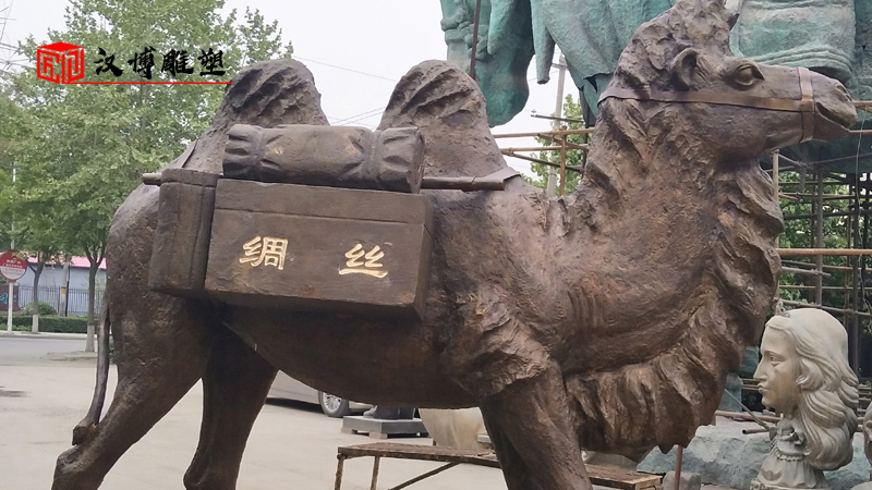 絲綢之路主題雕塑創(chuàng)作之永遠(yuǎn)的敦煌