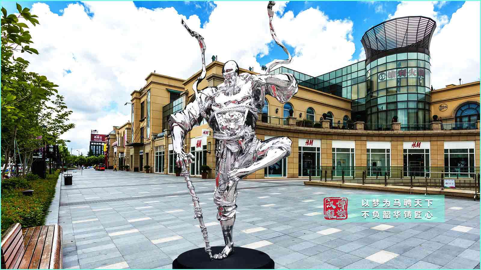 不銹鋼武術(shù)人物雕塑,不銹鋼廣場雕塑,戶外大型雕塑定制廠家