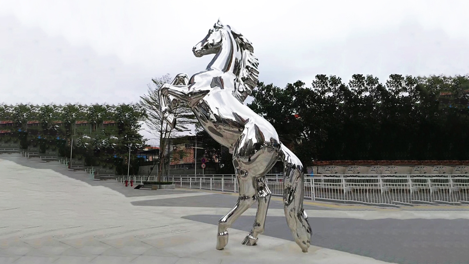 不銹鋼室外廣場(chǎng)馬雕塑,不銹鋼鏡面雕塑定制,大型不銹鋼馬雕塑制作廠家
