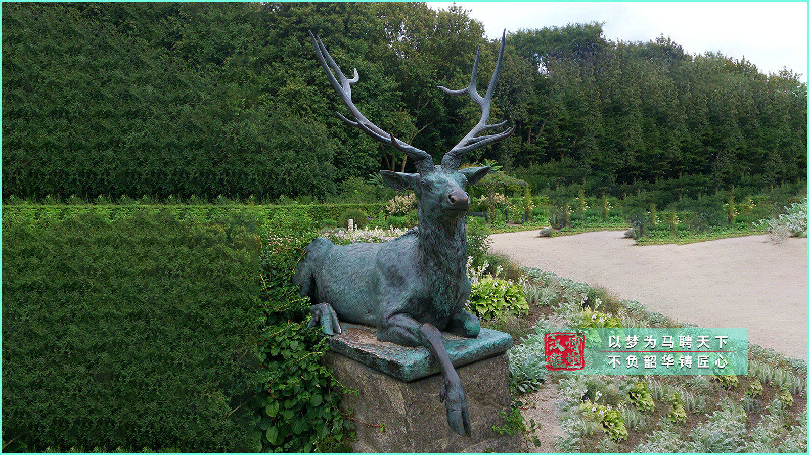 青銅鑄造小鹿雕塑,城市景區(qū)公園景觀,雕塑定制廠家